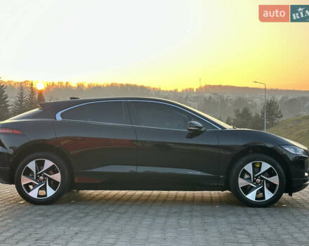 Черный Ягуар I-Pace, объемом двигателя 0 л и пробегом 62 тыс. км за 27400 $, фото 5 на Automoto.ua