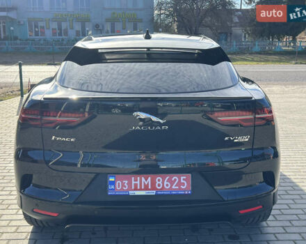Черный Ягуар I-Pace, объемом двигателя 0 л и пробегом 113 тыс. км за 26047 $, фото 4 на Automoto.ua