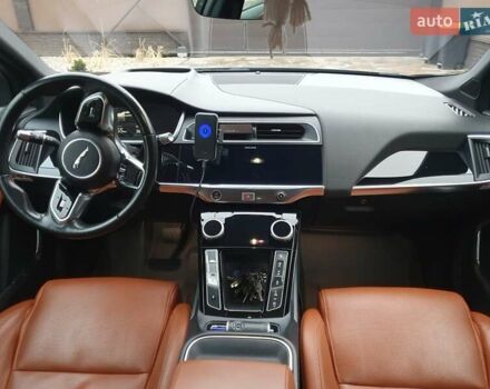 Черный Ягуар I-Pace, объемом двигателя 0 л и пробегом 65 тыс. км за 35900 $, фото 34 на Automoto.ua