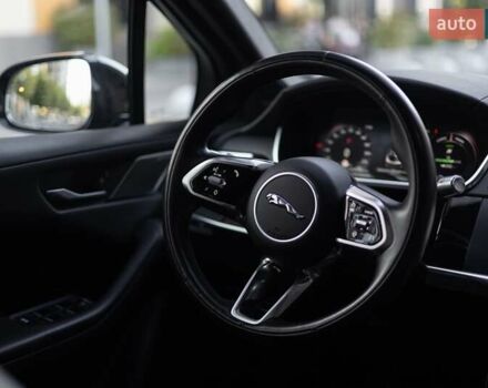 Чорний Ягуар I-Pace, об'ємом двигуна 0 л та пробігом 61 тис. км за 26500 $, фото 7 на Automoto.ua