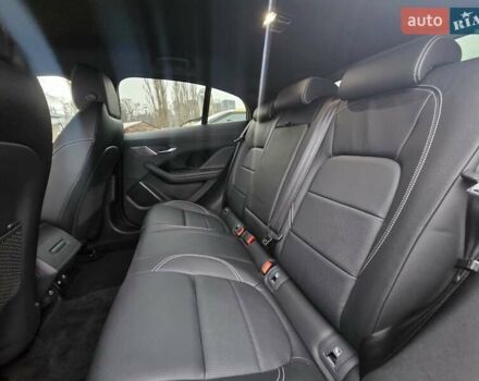 Черный Ягуар I-Pace, объемом двигателя 0 л и пробегом 59 тыс. км за 28700 $, фото 7 на Automoto.ua