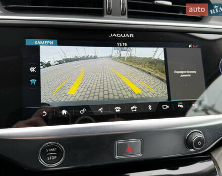 Чорний Ягуар I-Pace, об'ємом двигуна 0 л та пробігом 93 тис. км за 21499 $, фото 64 на Automoto.ua