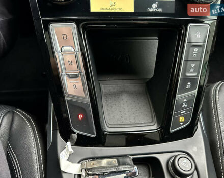 Черный Ягуар I-Pace, объемом двигателя 0 л и пробегом 62 тыс. км за 31800 $, фото 1 на Automoto.ua