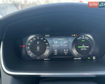 Черный Ягуар I-Pace, объемом двигателя 0 л и пробегом 62 тыс. км за 27400 $, фото 23 на Automoto.ua