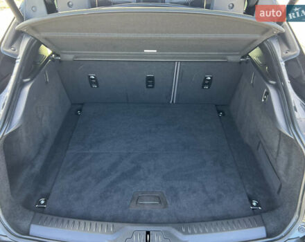 Черный Ягуар I-Pace, объемом двигателя 0 л и пробегом 113 тыс. км за 26047 $, фото 20 на Automoto.ua