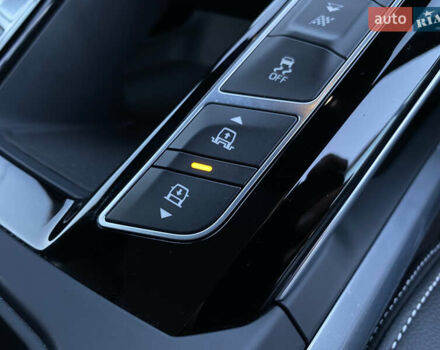 Черный Ягуар I-Pace, объемом двигателя 0 л и пробегом 64 тыс. км за 29900 $, фото 127 на Automoto.ua