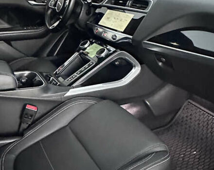 Чорний Ягуар I-Pace, об'ємом двигуна 0 л та пробігом 149 тис. км за 23500 $, фото 16 на Automoto.ua