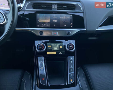 Черный Ягуар I-Pace, объемом двигателя 0 л и пробегом 64 тыс. км за 29900 $, фото 86 на Automoto.ua