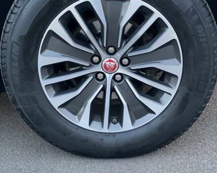 Черный Ягуар I-Pace, объемом двигателя 0 л и пробегом 173 тыс. км за 29999 $, фото 19 на Automoto.ua