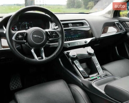 Черный Ягуар I-Pace, объемом двигателя 0 л и пробегом 13 тыс. км за 54800 $, фото 7 на Automoto.ua