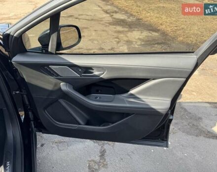 Черный Ягуар I-Pace, объемом двигателя 0 л и пробегом 78 тыс. км за 26000 $, фото 12 на Automoto.ua