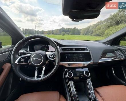 Черный Ягуар I-Pace, объемом двигателя 0 л и пробегом 50 тыс. км за 42000 $, фото 12 на Automoto.ua