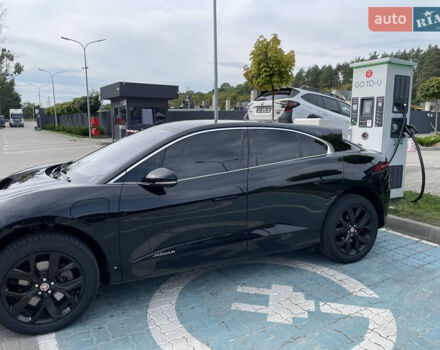 Чорний Ягуар I-Pace, об'ємом двигуна 0 л та пробігом 130 тис. км за 23990 $, фото 4 на Automoto.ua