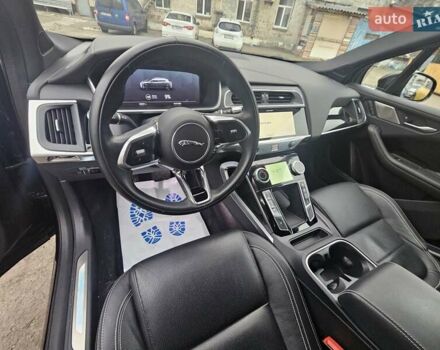 Черный Ягуар I-Pace, объемом двигателя 0 л и пробегом 59 тыс. км за 28700 $, фото 6 на Automoto.ua