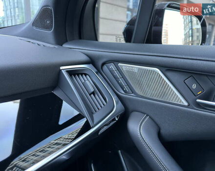 Черный Ягуар I-Pace, объемом двигателя 0 л и пробегом 90 тыс. км за 71906 $, фото 15 на Automoto.ua