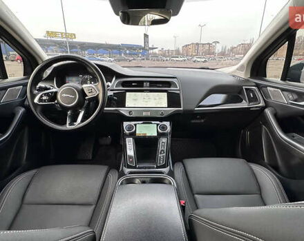 Черный Ягуар I-Pace, объемом двигателя 0 л и пробегом 149 тыс. км за 22300 $, фото 28 на Automoto.ua