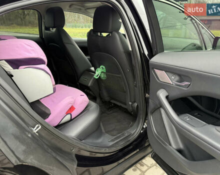 Чорний Ягуар I-Pace, об'ємом двигуна 0 л та пробігом 93 тис. км за 21499 $, фото 43 на Automoto.ua