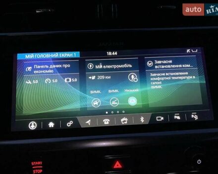 Черный Ягуар I-Pace, объемом двигателя 0 л и пробегом 90 тыс. км за 25900 $, фото 63 на Automoto.ua
