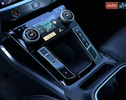 Черный Ягуар I-Pace, объемом двигателя 0 л и пробегом 34 тыс. км за 31400 $, фото 24 на Automoto.ua