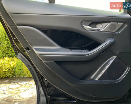 Черный Ягуар I-Pace, объемом двигателя 0 л и пробегом 42 тыс. км за 34899 $, фото 61 на Automoto.ua
