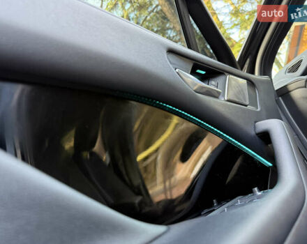 Черный Ягуар I-Pace, объемом двигателя 0 л и пробегом 90 тыс. км за 26999 $, фото 57 на Automoto.ua