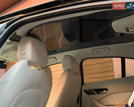 Черный Ягуар I-Pace, объемом двигателя 0 л и пробегом 77 тыс. км за 35550 $, фото 73 на Automoto.ua