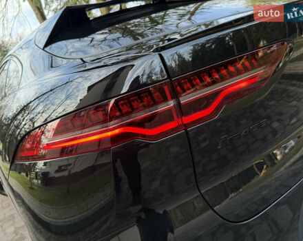 Черный Ягуар I-Pace, объемом двигателя 0 л и пробегом 90 тыс. км за 26999 $, фото 34 на Automoto.ua