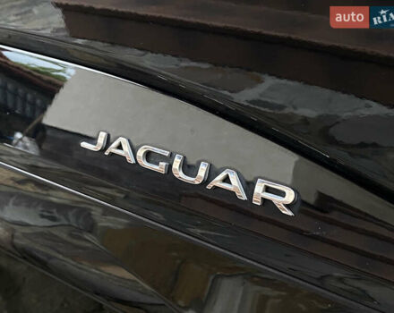 Черный Ягуар I-Pace, объемом двигателя 0 л и пробегом 42 тыс. км за 34899 $, фото 25 на Automoto.ua