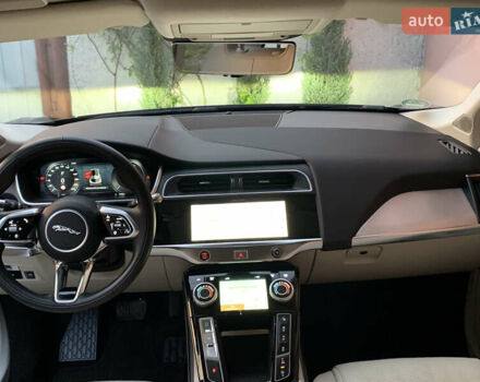 Черный Ягуар I-Pace, объемом двигателя 0 л и пробегом 77 тыс. км за 35550 $, фото 50 на Automoto.ua
