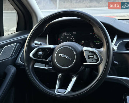 Черный Ягуар I-Pace, объемом двигателя 0 л и пробегом 50 тыс. км за 29900 $, фото 29 на Automoto.ua