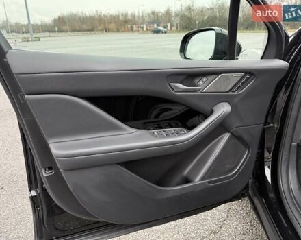 Чорний Ягуар I-Pace, об'ємом двигуна 0 л та пробігом 45 тис. км за 36700 $, фото 66 на Automoto.ua