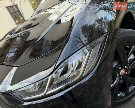 Черный Ягуар I-Pace, объемом двигателя 0 л и пробегом 90 тыс. км за 26999 $, фото 21 на Automoto.ua