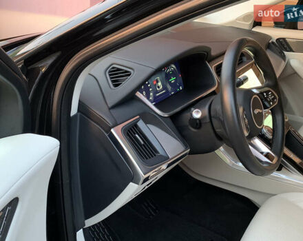 Черный Ягуар I-Pace, объемом двигателя 0 л и пробегом 77 тыс. км за 35550 $, фото 44 на Automoto.ua