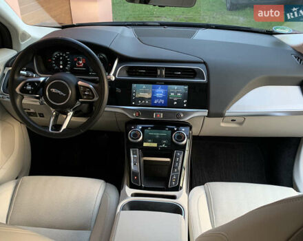 Черный Ягуар I-Pace, объемом двигателя 0 л и пробегом 77 тыс. км за 35550 $, фото 69 на Automoto.ua
