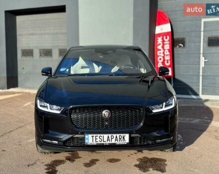 Черный Ягуар I-Pace, объемом двигателя 0 л и пробегом 141 тыс. км за 29999 $, фото 2 на Automoto.ua