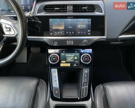 Черный Ягуар I-Pace, объемом двигателя 0 л и пробегом 42 тыс. км за 34899 $, фото 49 на Automoto.ua