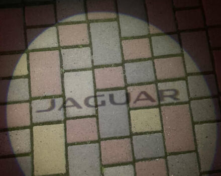 Черный Ягуар I-Pace, объемом двигателя 0 л и пробегом 77 тыс. км за 35550 $, фото 35 на Automoto.ua