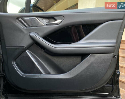 Черный Ягуар I-Pace, объемом двигателя 0 л и пробегом 42 тыс. км за 34899 $, фото 59 на Automoto.ua