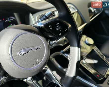 Черный Ягуар I-Pace, объемом двигателя 0 л и пробегом 57 тыс. км за 33400 $, фото 48 на Automoto.ua