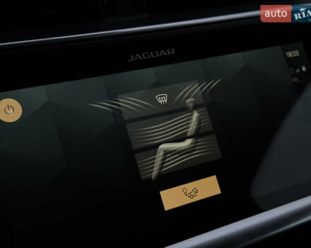 Черный Ягуар I-Pace, объемом двигателя 0 л и пробегом 91 тыс. км за 24900 $, фото 69 на Automoto.ua