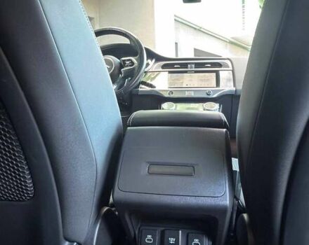 Черный Ягуар I-Pace, объемом двигателя 0 л и пробегом 93 тыс. км за 29999 $, фото 29 на Automoto.ua