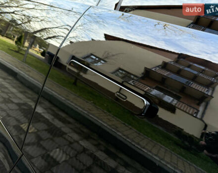 Черный Ягуар I-Pace, объемом двигателя 0 л и пробегом 90 тыс. км за 26999 $, фото 13 на Automoto.ua