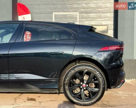 Черный Ягуар I-Pace, объемом двигателя 0 л и пробегом 141 тыс. км за 29999 $, фото 6 на Automoto.ua