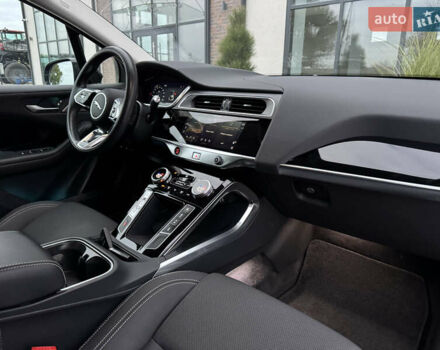 Черный Ягуар I-Pace, объемом двигателя 0 л и пробегом 91 тыс. км за 24900 $, фото 57 на Automoto.ua