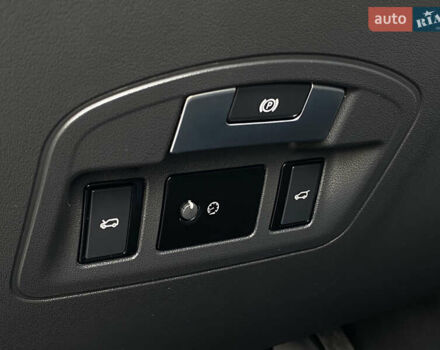 Черный Ягуар I-Pace, объемом двигателя 0 л и пробегом 42 тыс. км за 34899 $, фото 39 на Automoto.ua