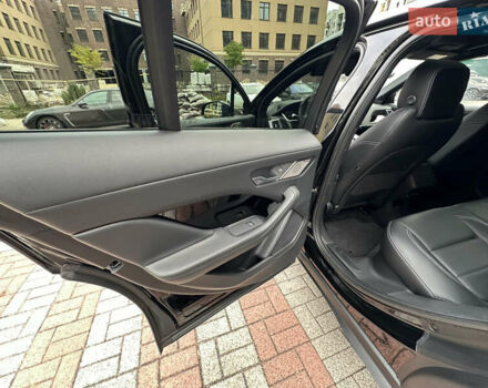 Чорний Ягуар I-Pace, об'ємом двигуна 0 л та пробігом 19 тис. км за 35000 $, фото 40 на Automoto.ua