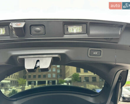 Чорний Ягуар I-Pace, об'ємом двигуна 0 л та пробігом 19 тис. км за 35000 $, фото 42 на Automoto.ua