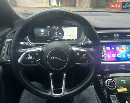 Черный Ягуар I-Pace, объемом двигателя 0 л и пробегом 70 тыс. км за 37777 $, фото 15 на Automoto.ua