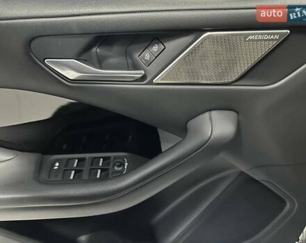 Черный Ягуар I-Pace, объемом двигателя 0 л и пробегом 81 тыс. км за 29900 $, фото 9 на Automoto.ua