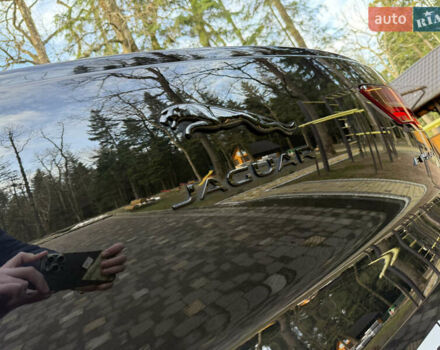 Черный Ягуар I-Pace, объемом двигателя 0 л и пробегом 90 тыс. км за 26999 $, фото 37 на Automoto.ua